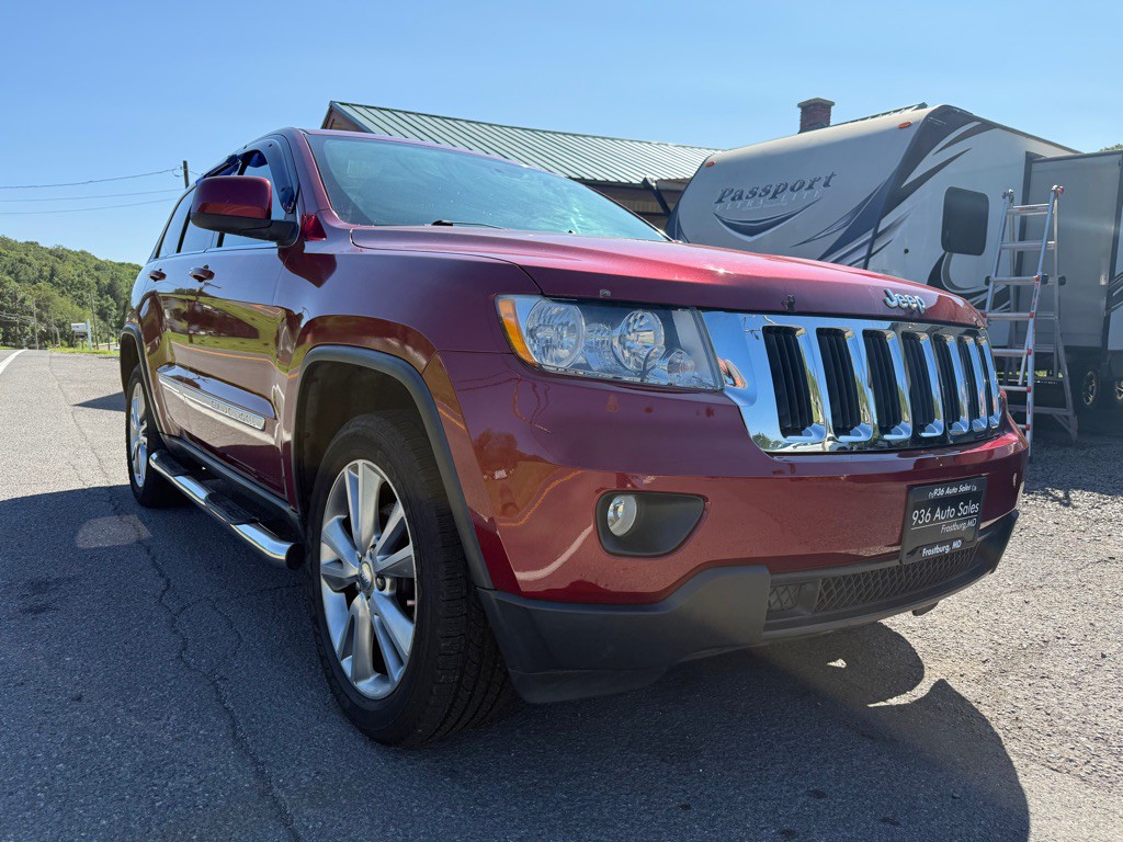 2013 Jeep Grand Cherokee Image 18