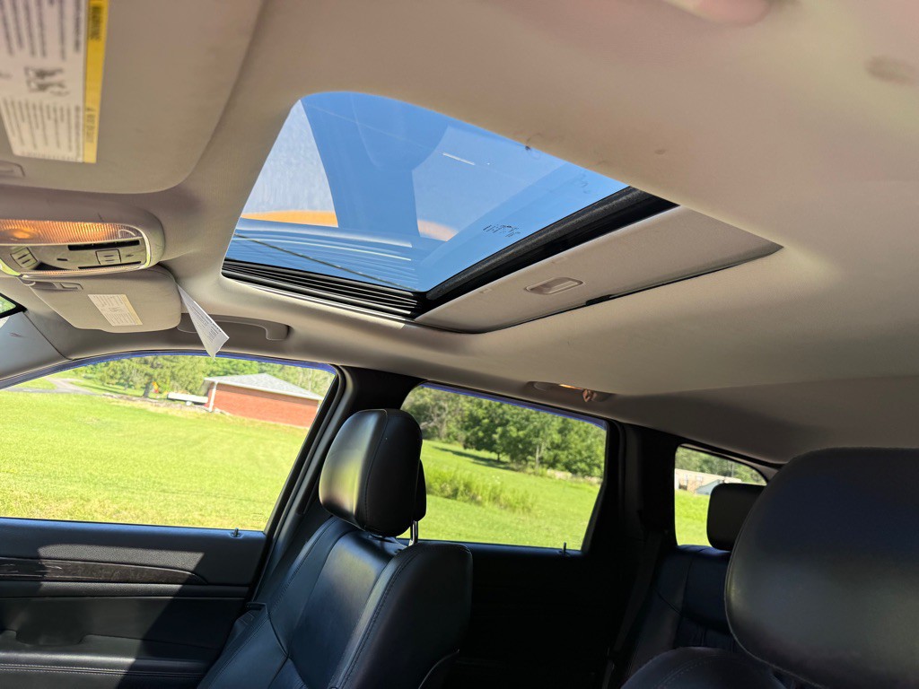 2013 Jeep Grand Cherokee Image 28