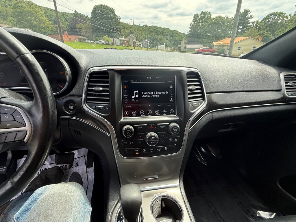 2018 Jeep Grand Cherokee Image 10