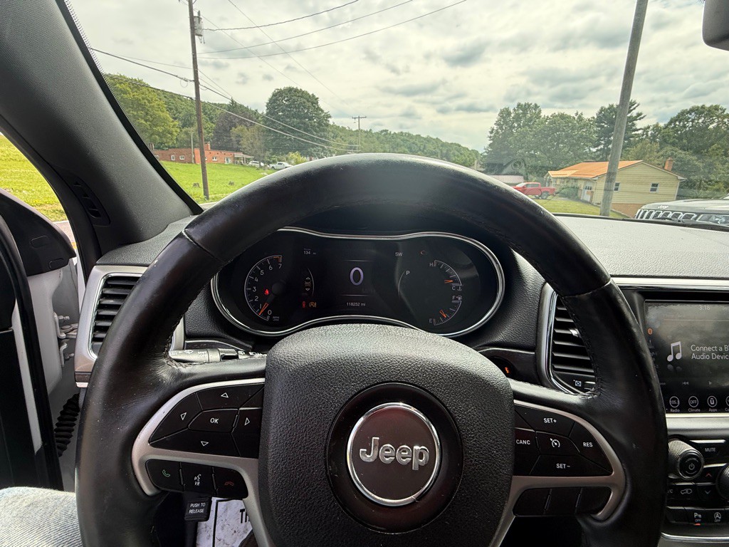 2018 Jeep Grand Cherokee Image 11