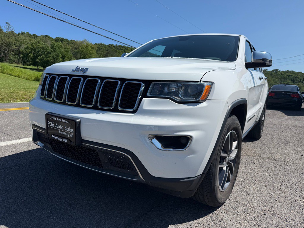 2018 Jeep Grand Cherokee Image 1