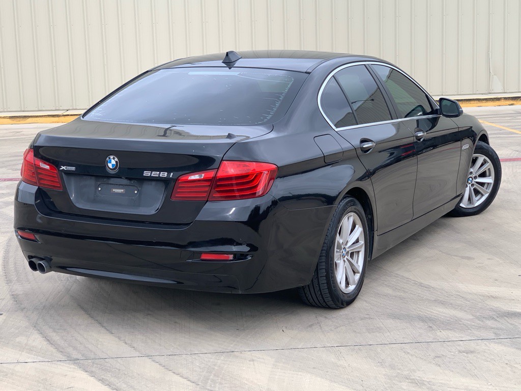 2015 BMW 5 Series Image 5