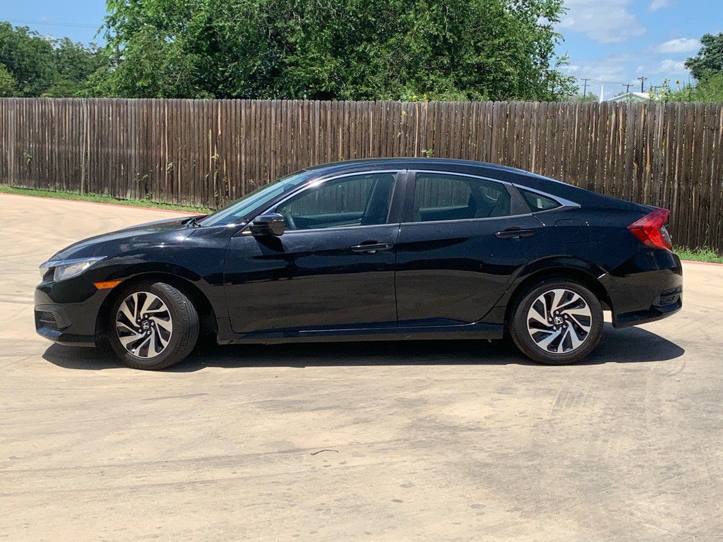 2017 Honda Civic Image 2