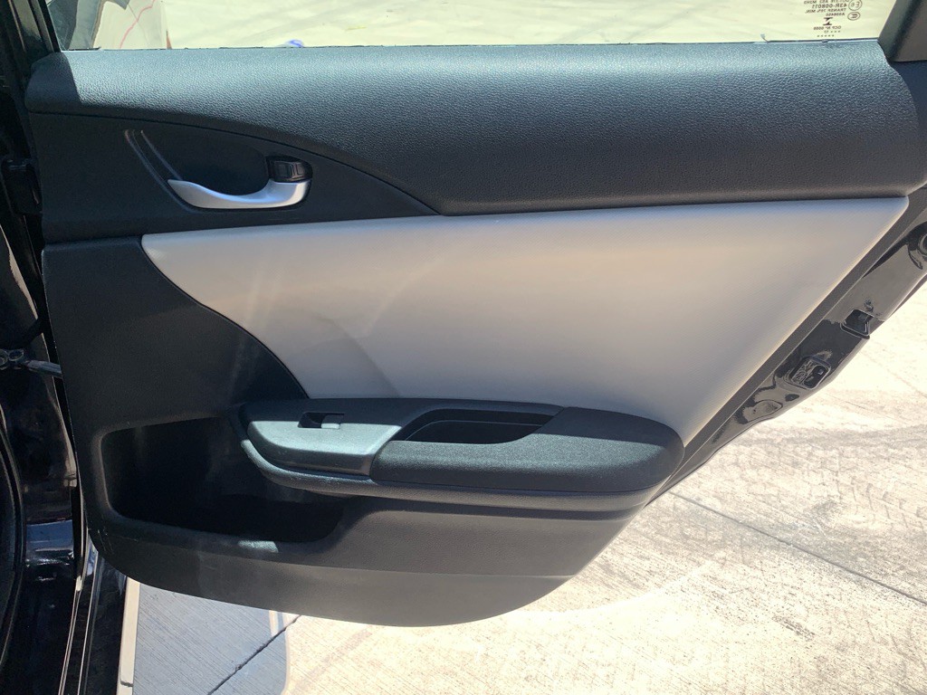 2017 Honda Civic Image 14