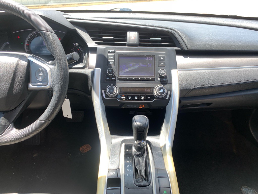 2017 Honda Civic Image 19