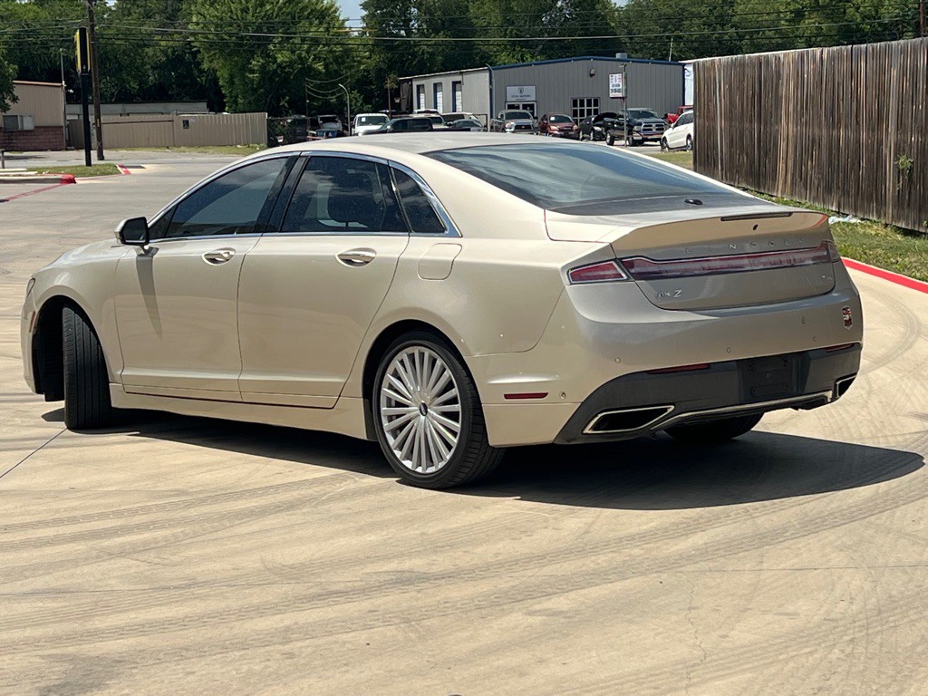 2017 Lincoln MKZ Image 3