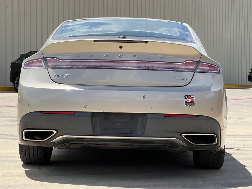 2017 Lincoln MKZ Image 4