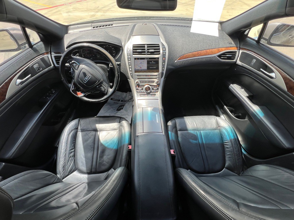 2017 Lincoln MKZ Image 17