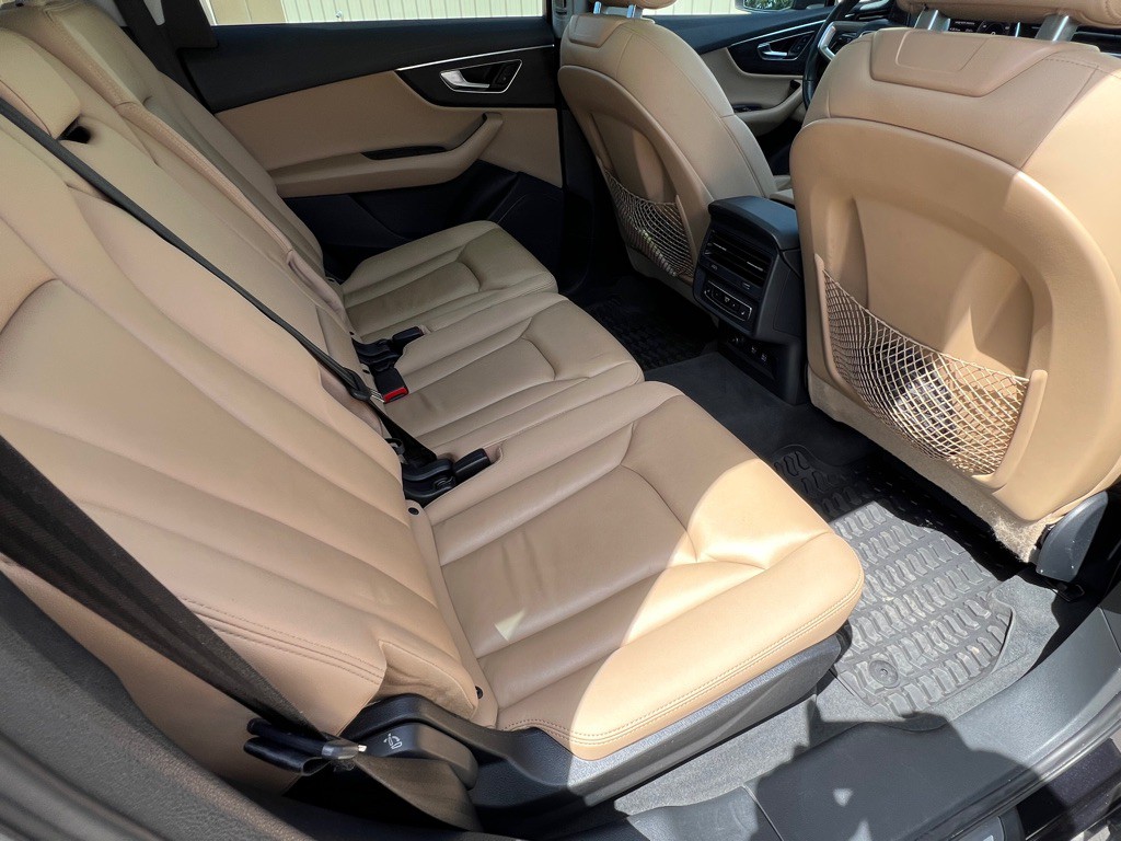 2020 Audi Q7 Image 15