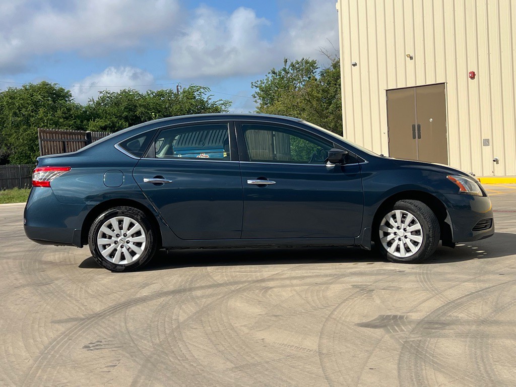 2015 Nissan Sentra Image 6