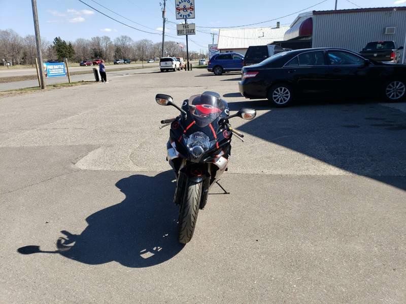 2006 Suzuki Gsr600 Image 2