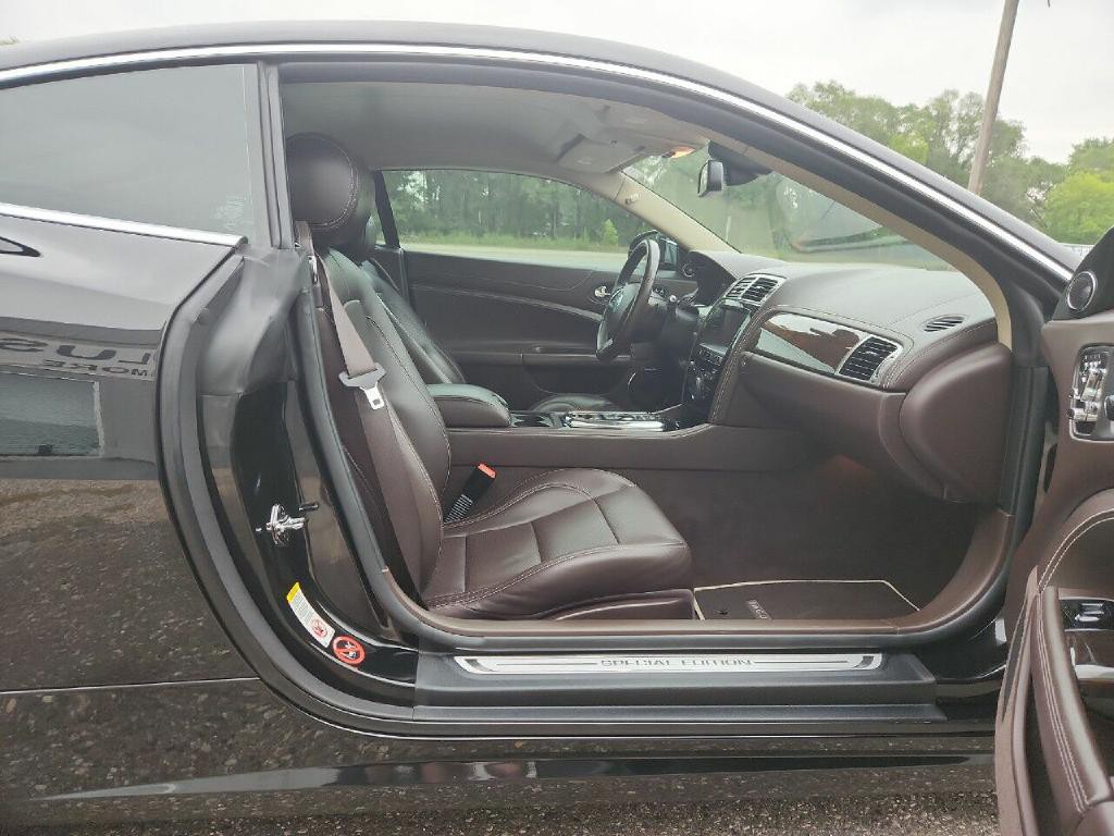 2013 Jaguar XK-Series Image 10