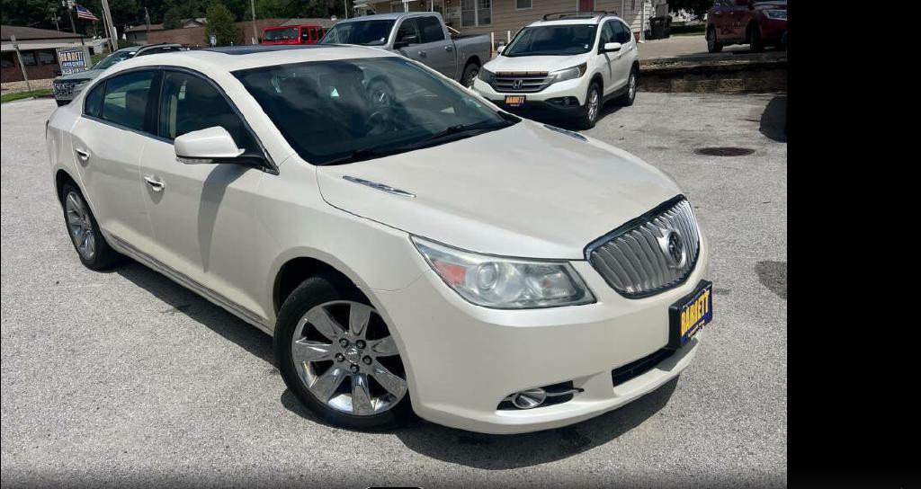 2012 Buick Lacrosse Image 2