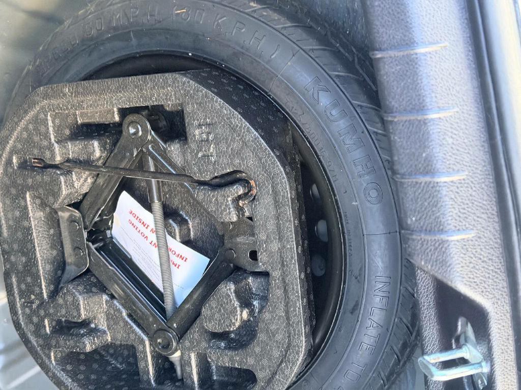 2021 Kia K5 Image 12