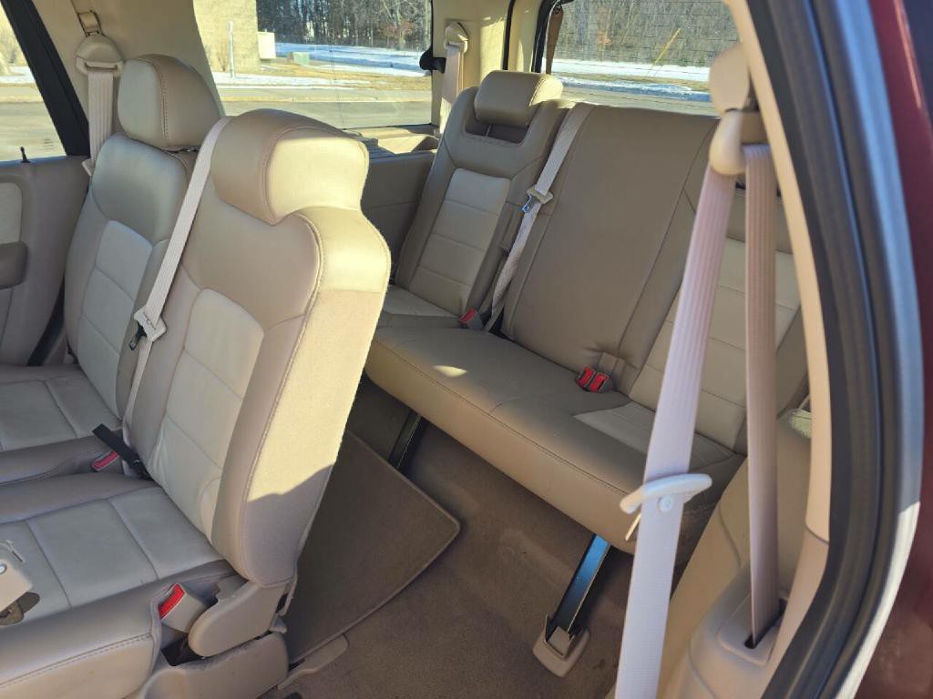 2006 Ford Expedition Image 11