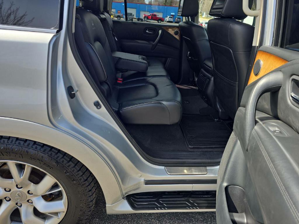 2014 INFINITI QX80 Image 16