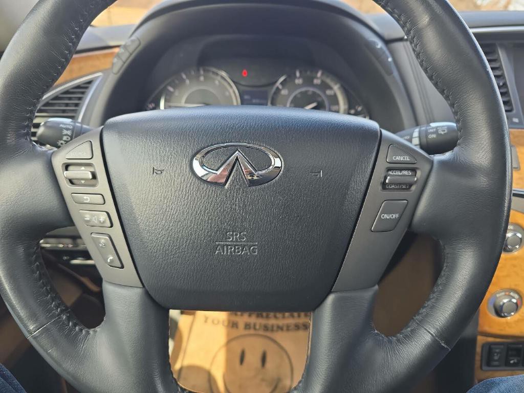 2014 INFINITI QX80 Image 26