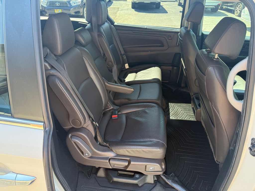 2019 Honda Odyssey Image 12