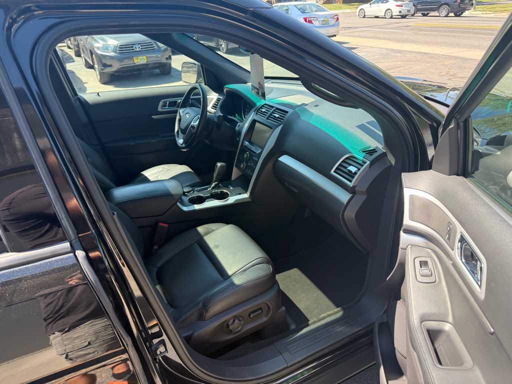 2014 Ford Explorer Image 13