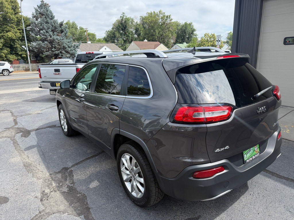 2016 Jeep Cherokee Image 2