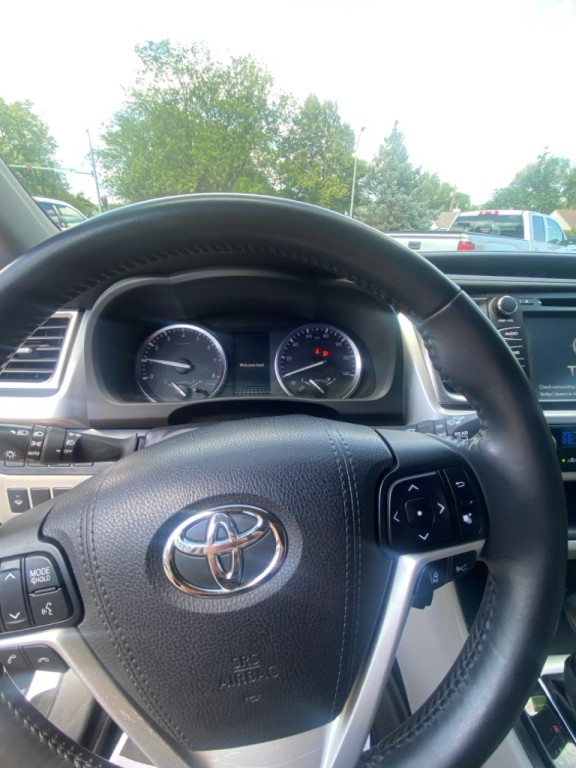 2018 Toyota Highlander Image 7