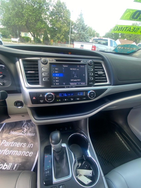 2018 Toyota Highlander Image 8