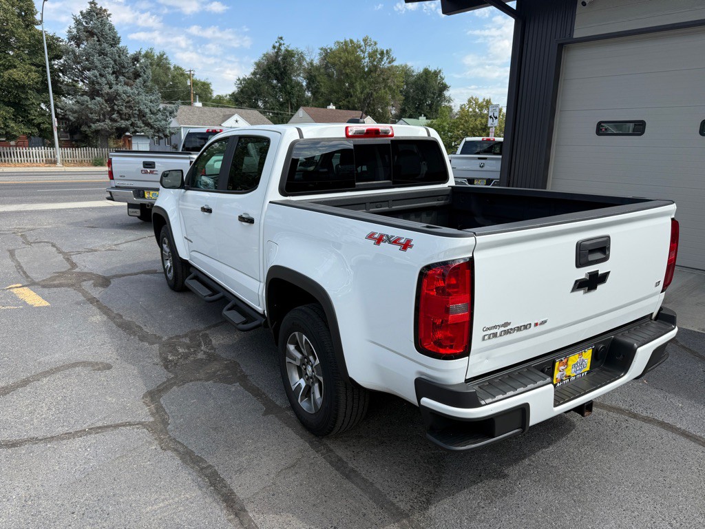 2018 Chevrolet Colorado Image 2