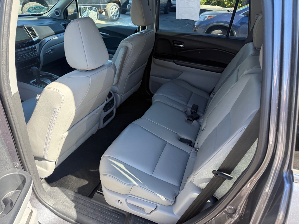 2016 Honda Pilot Image 10