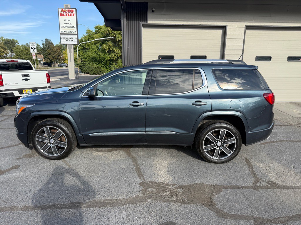 2019 GMC Acadia Image 1