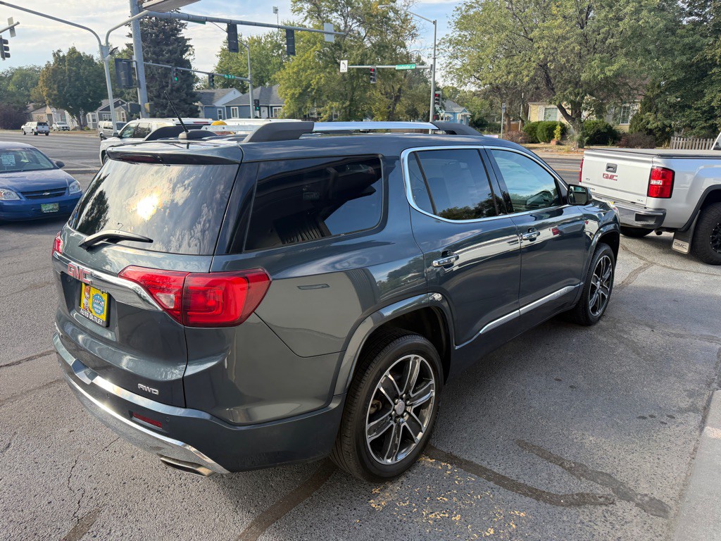 2019 GMC Acadia Image 4