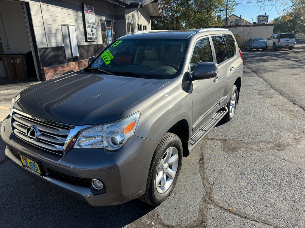 2013 Lexus GX Image 8