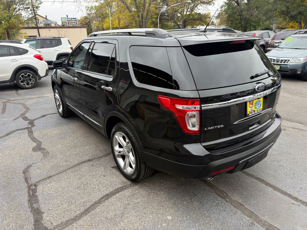 2013 Ford Explorer Image 2
