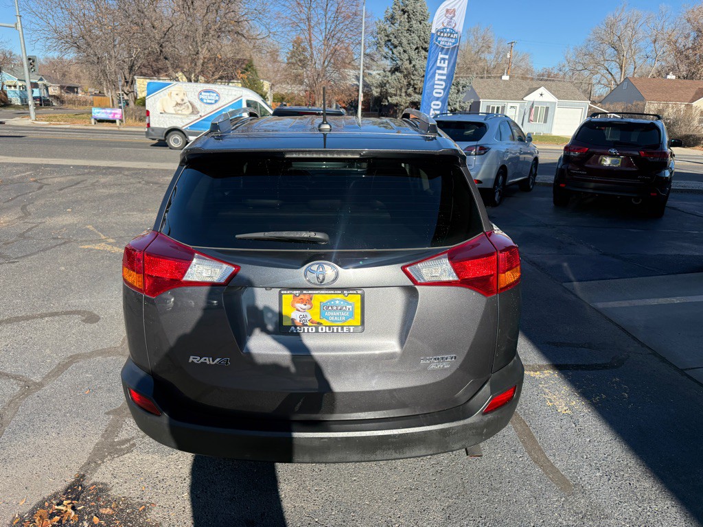 2015 Toyota Rav4 Image 7