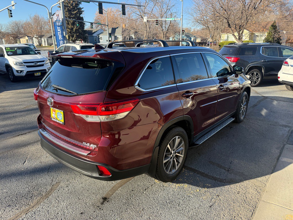2019 Toyota Highlander Image 4