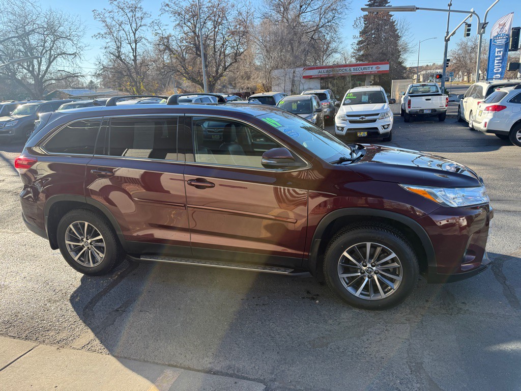 2019 Toyota Highlander Image 5