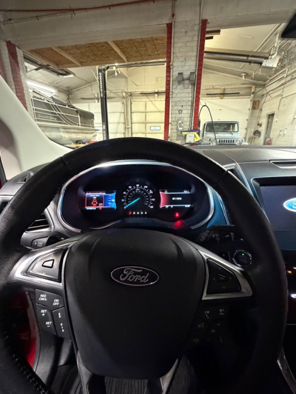 2018 Ford Edge Image 7