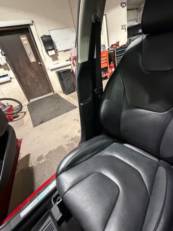 2018 Ford Edge Image 9