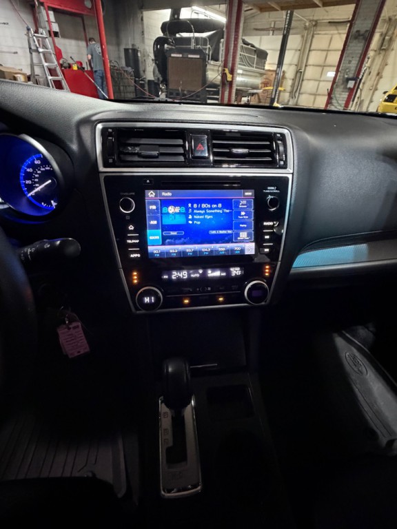 2019 Subaru Legacy Image 7