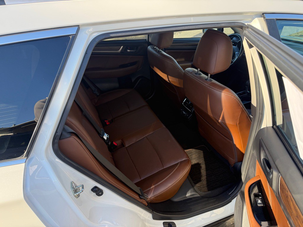 2018 Subaru Outback Image 12