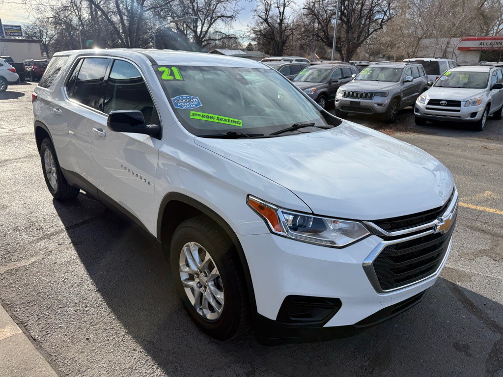 2021 Chevrolet Traverse Image 2