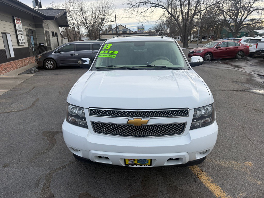 2013 Chevrolet Suburban Image 7