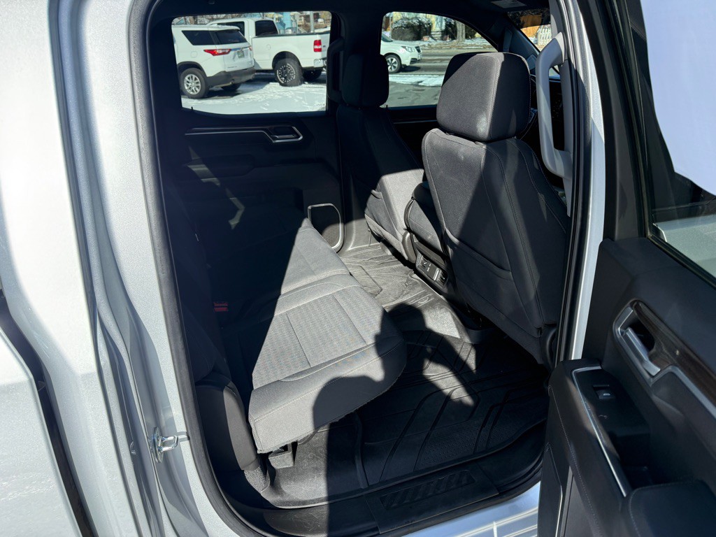 2022 Chevrolet Silverado 1500 Image 9