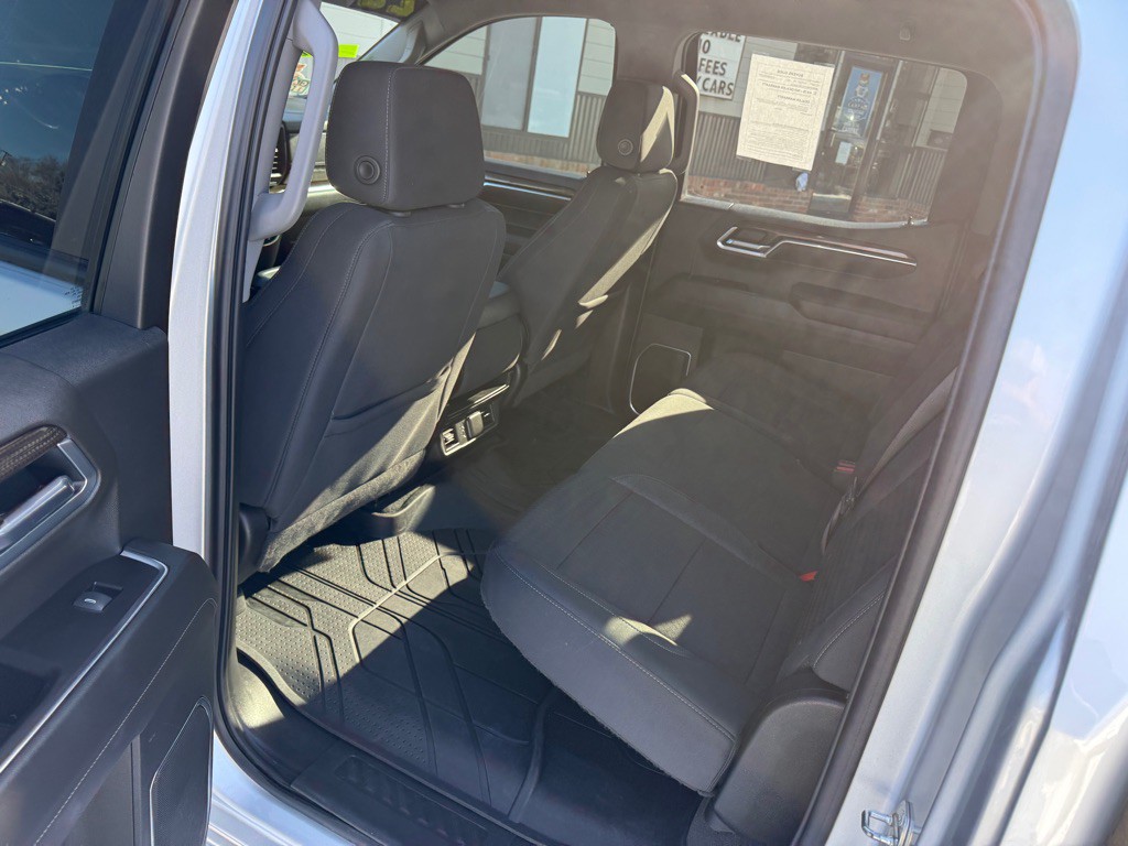 2022 Chevrolet Silverado 1500 Image 13