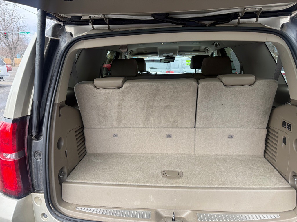2015 Chevrolet Tahoe Image 11