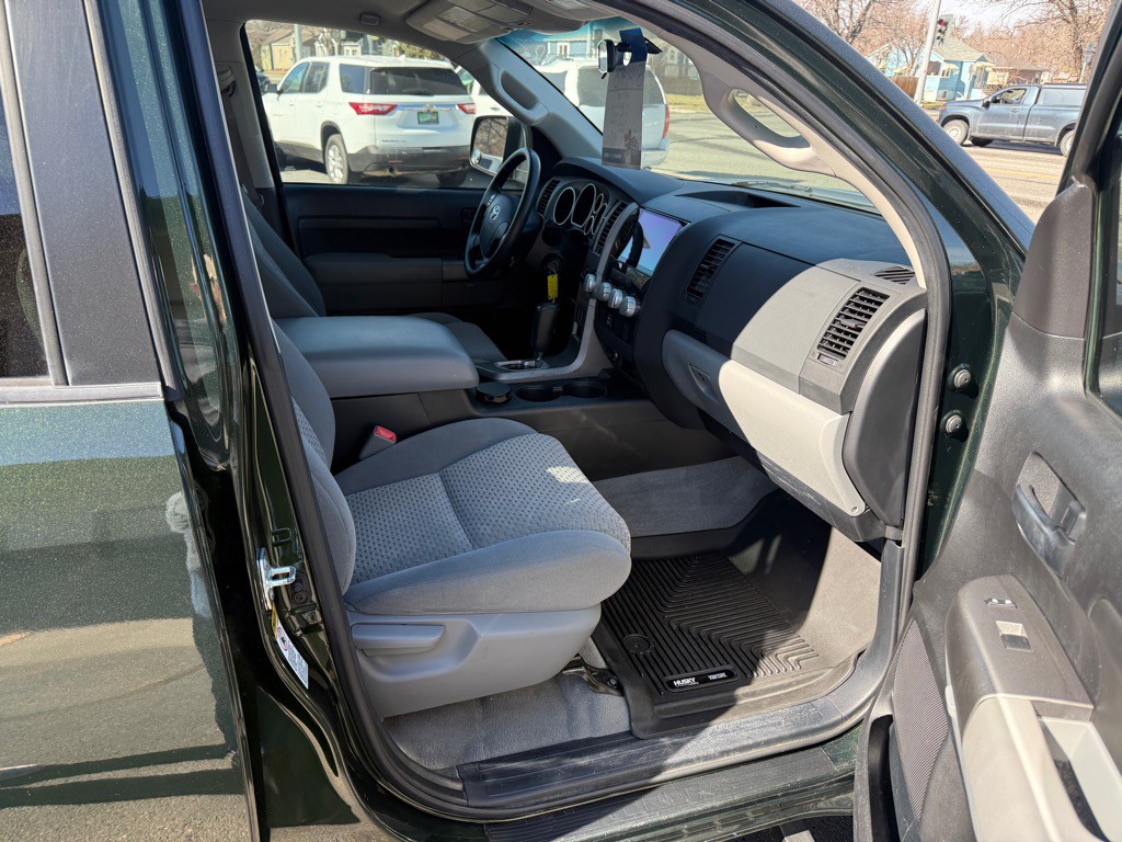 2010 Toyota Tundra Image 12