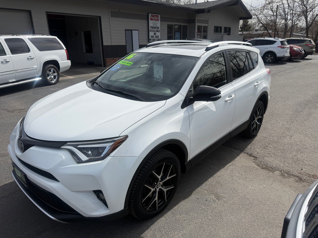 2016 Toyota Rav4 Image 4