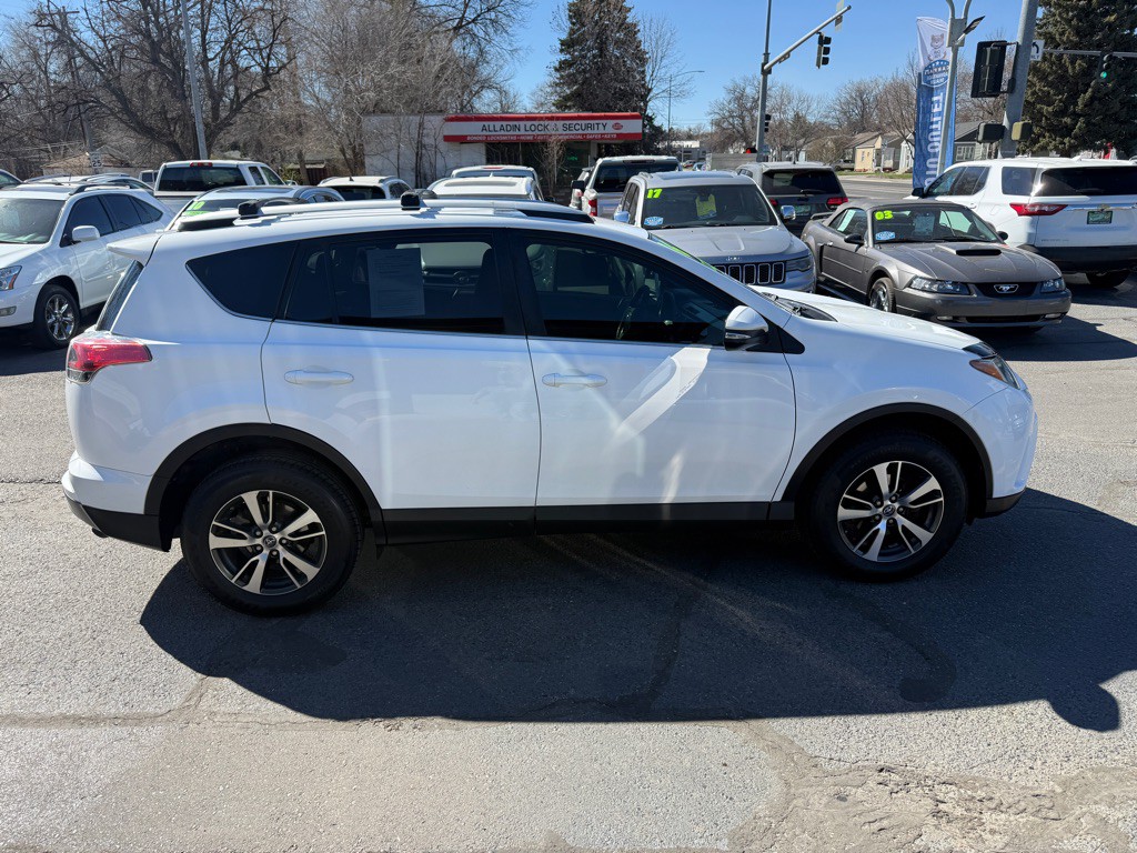 2016 Toyota Rav4 Image 5