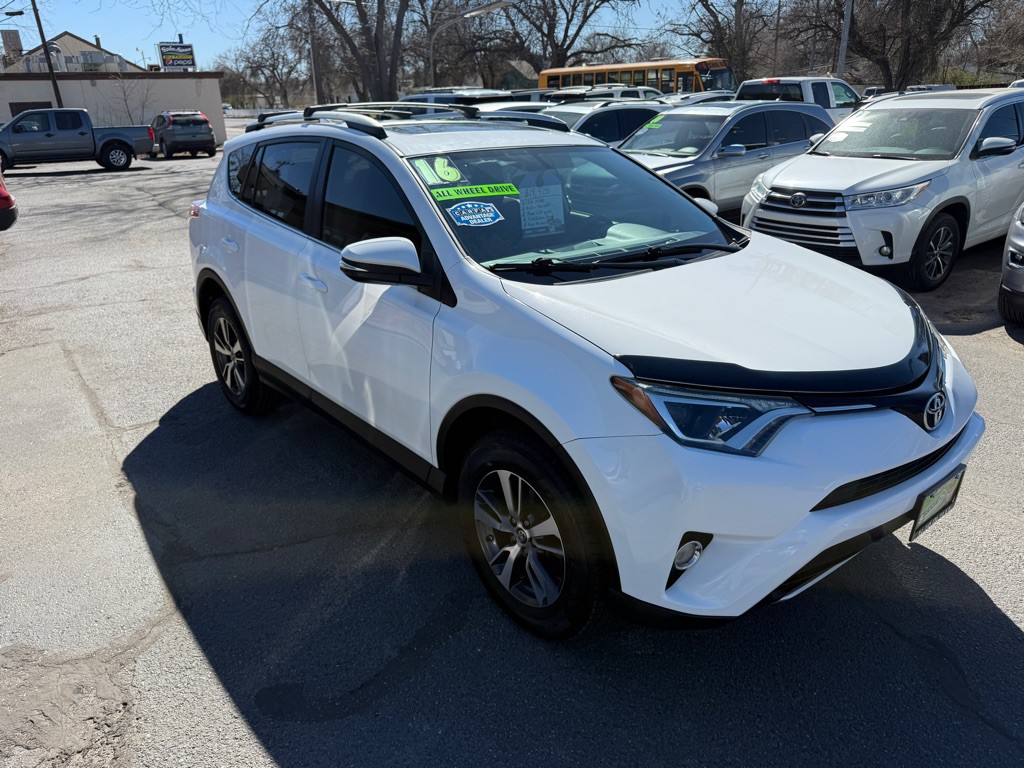 2016 Toyota Rav4 Image 6
