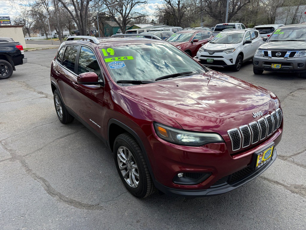 2019 Jeep Cherokee Image 2
