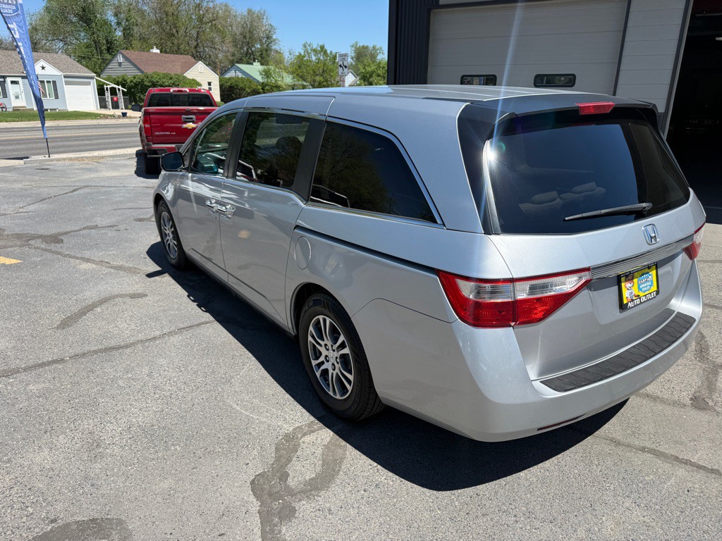 2011 Honda Odyssey Image 6